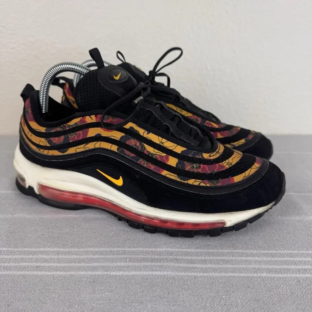 Nike women’s air